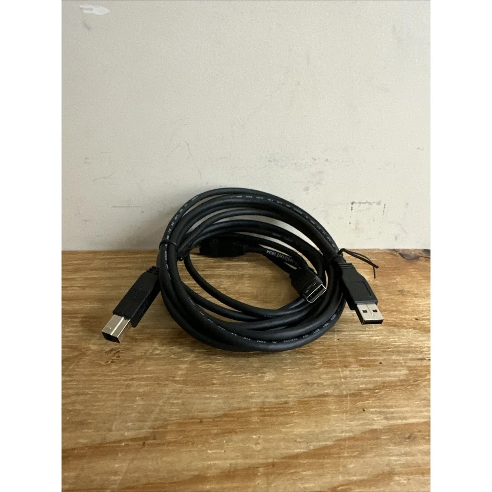 E246588 Style 20276 AWM‎ Style 20276 VW-1 USB 3.0 (6FT) LOT Of 2